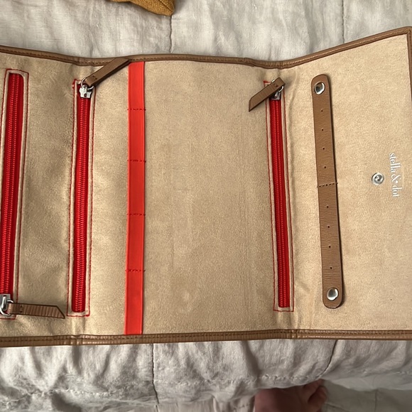 Stella & Dot Jewelry Organizer - Picture 6 of 8